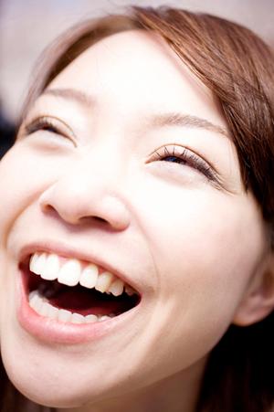 痛くない施術で憧れの小顔を実現